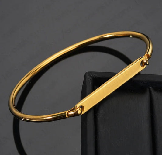 Serenity Gold Bar Bangle